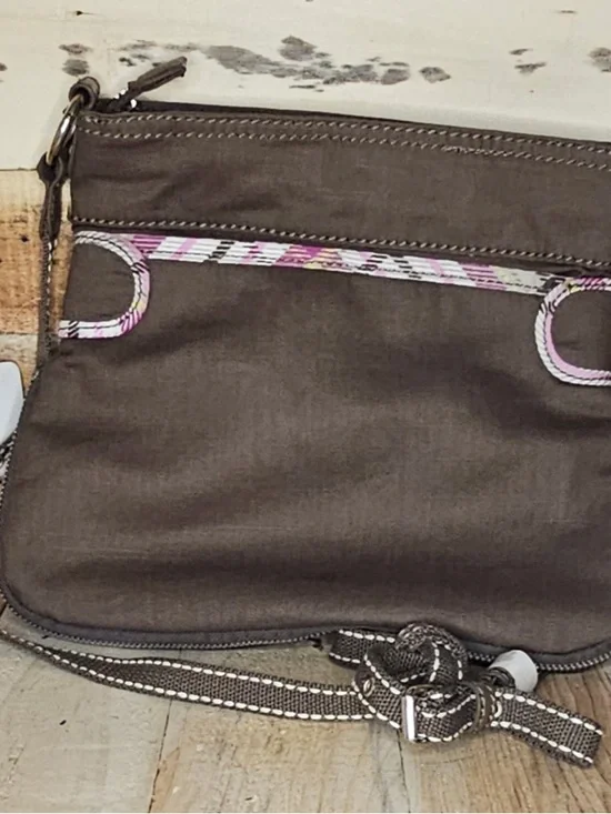 Thirty-One - Picture 2 of 2